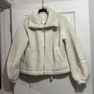 Lululemon Sherpa zip